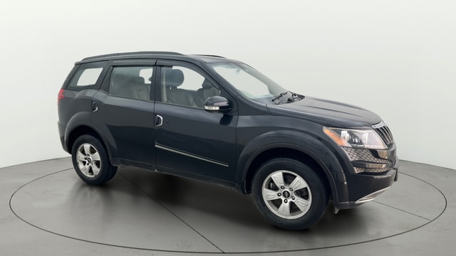 View Mahindra XUV500 Image 36 Used Mahindra XUV500 Image 36