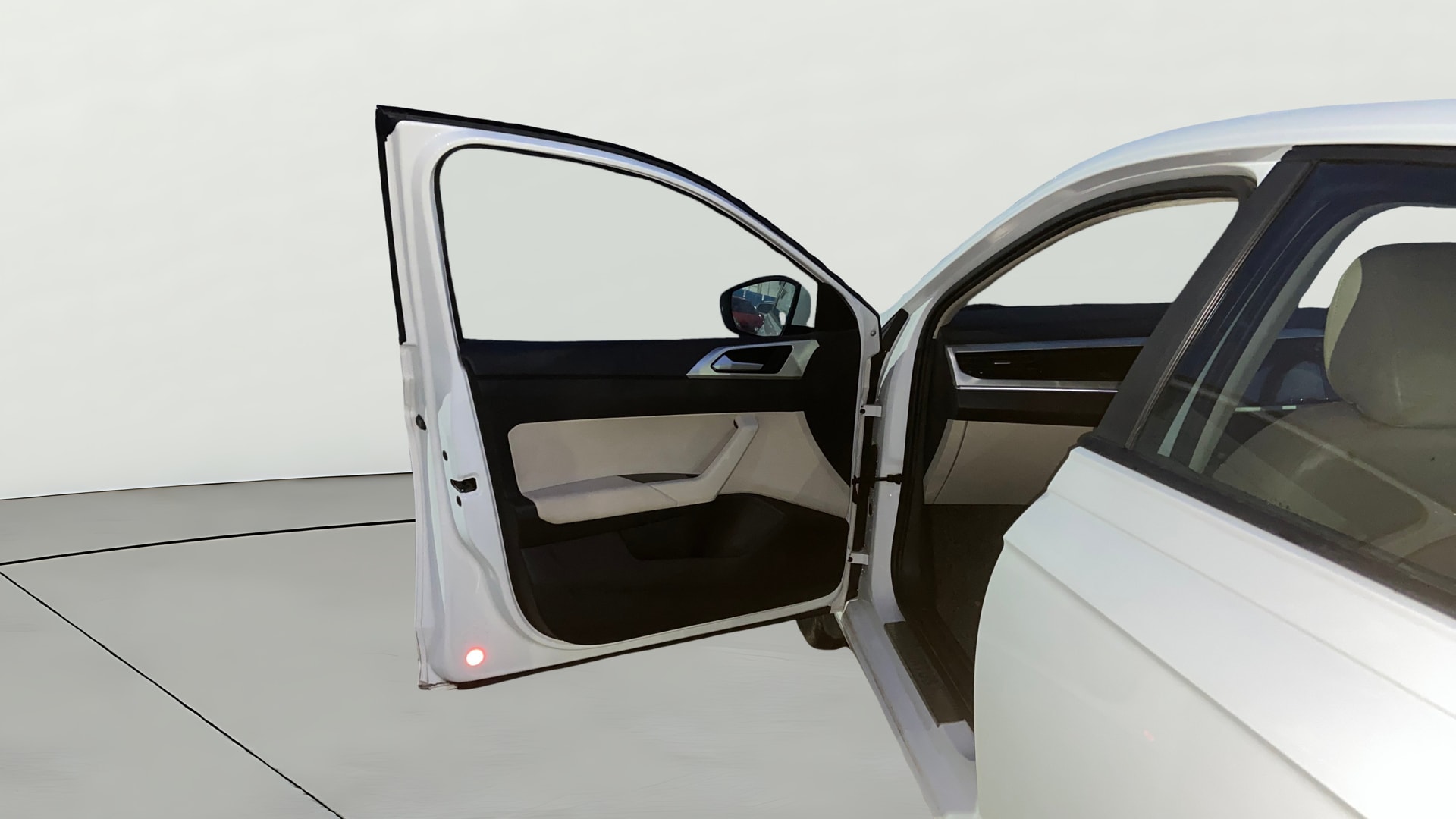 View 2023 Volkswagen Virtus Topline 1.0 TSI MT Image 32 Used 2023 Volkswagen Virtus Topline 1.0 TSI MT Image 32