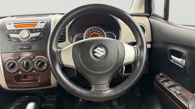 View Maruti Suzuki 1000 Image 12 Used Maruti Suzuki 1000 Image 12