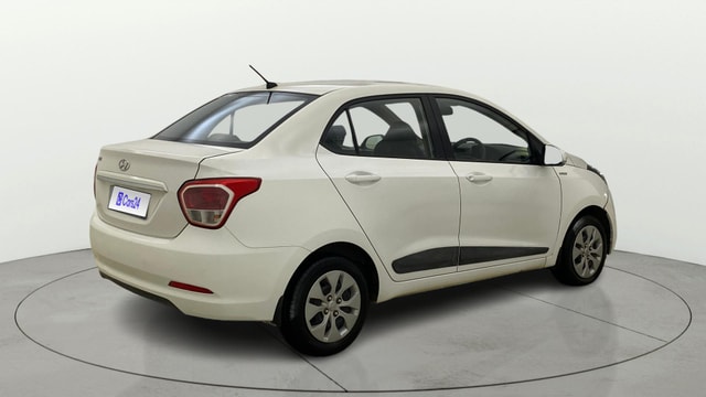 View Hyundai Xcent Image 41 Used Hyundai Xcent Image 41