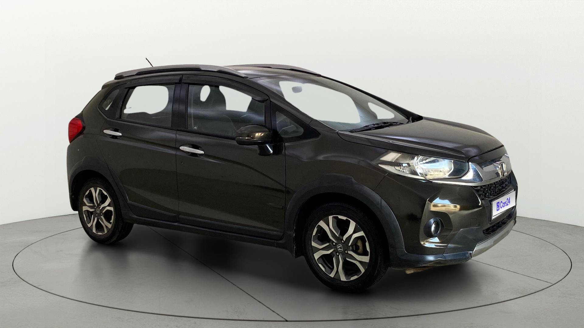 View 2018 Honda WR-V S MT Diesel Edge Edition Image 21 Used 2018 Honda WR-V S MT Diesel Edge Edition Image 21
