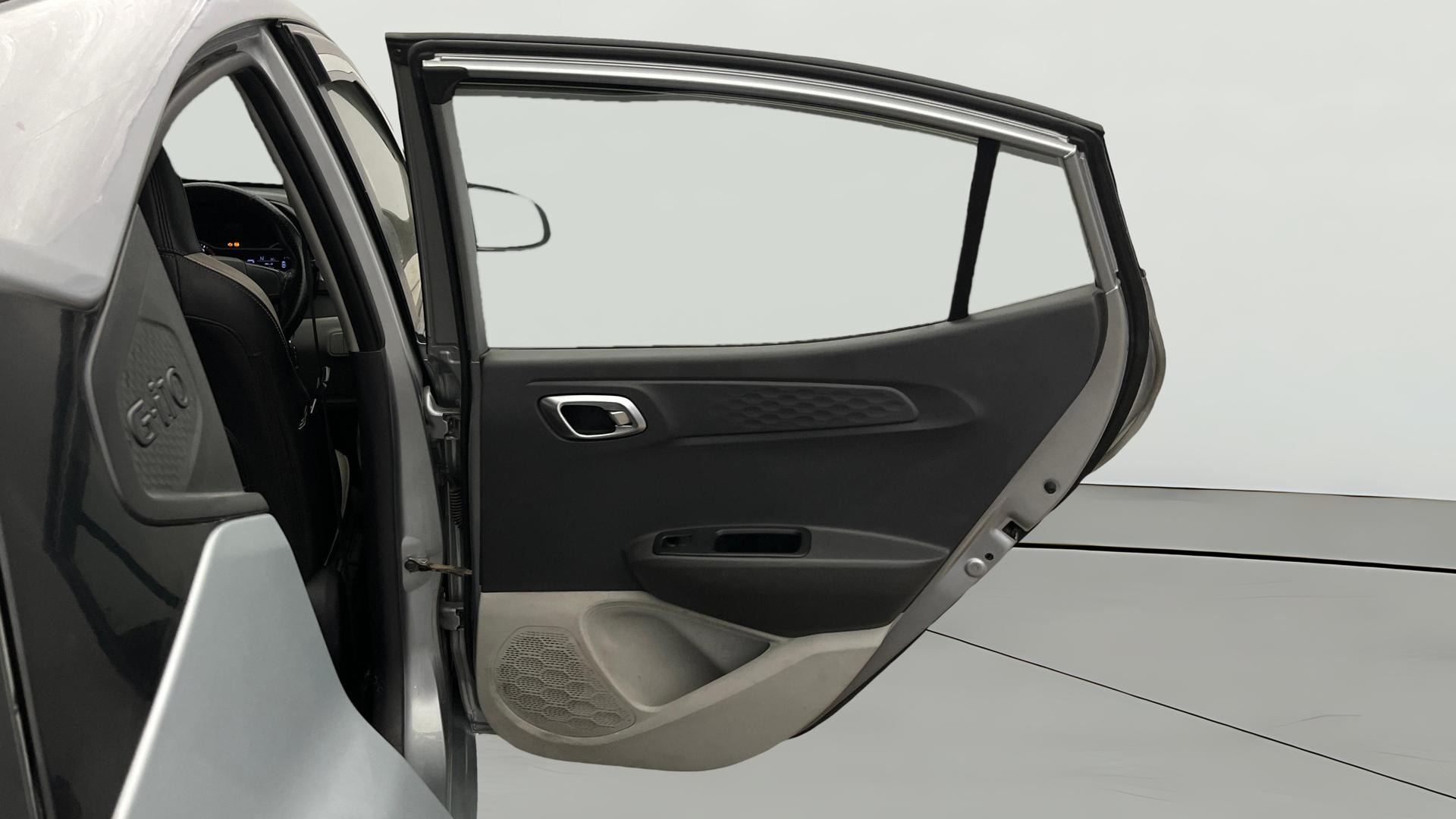 View 2020 Hyundai Grand i10 Nios Sportz Petrol AMT Image 7 Used 2020 Hyundai Grand i10 Nios Sportz Petrol AMT Image 7