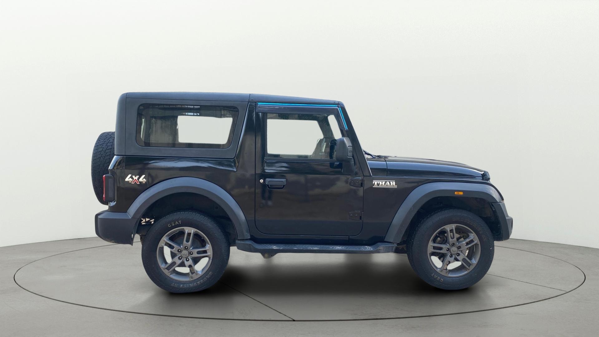 View 2023 Mahindra Thar AX Standard Manual Soft Top 6 Seater Image 8 Used 2023 Mahindra Thar AX Standard Manual Soft Top 6 Seater Image 8