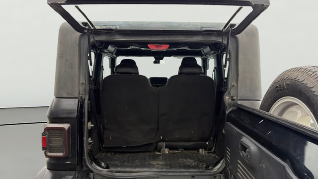 View Mahindra Thar Image 37 Used Mahindra Thar Image 37