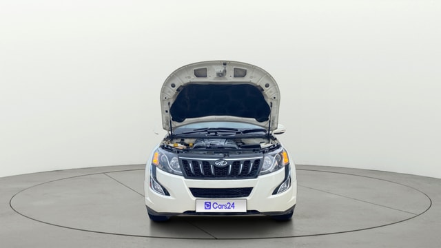 View Mahindra XUV500 Image 21 Used Mahindra XUV500 Image 21
