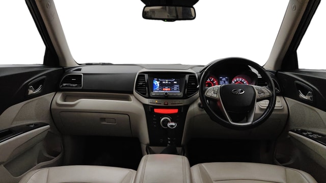 View Mahindra XUV300 Image 31 Used Mahindra XUV300 Image 31