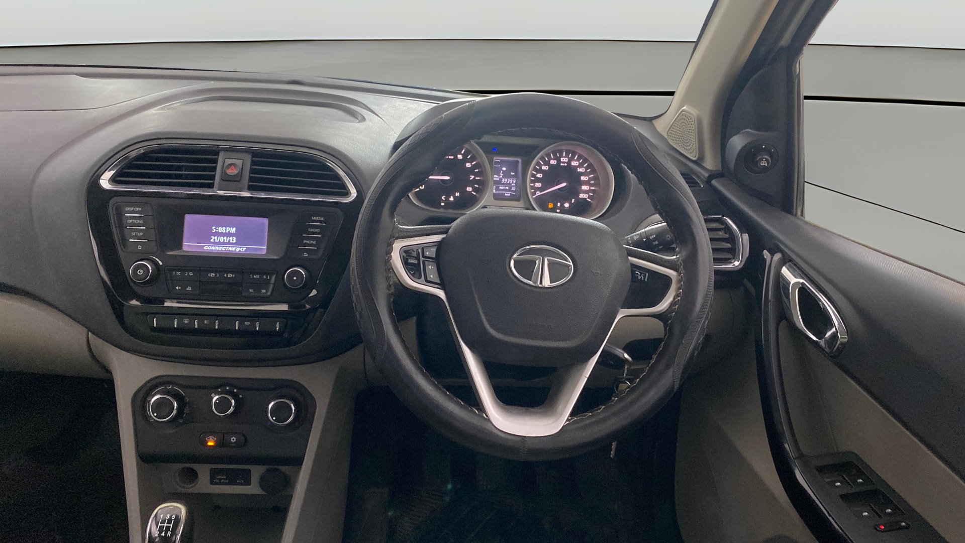 View 2016 Tata Tiago Revotorq XB Image 20 Used 2016 Tata Tiago Revotorq XB Image 20