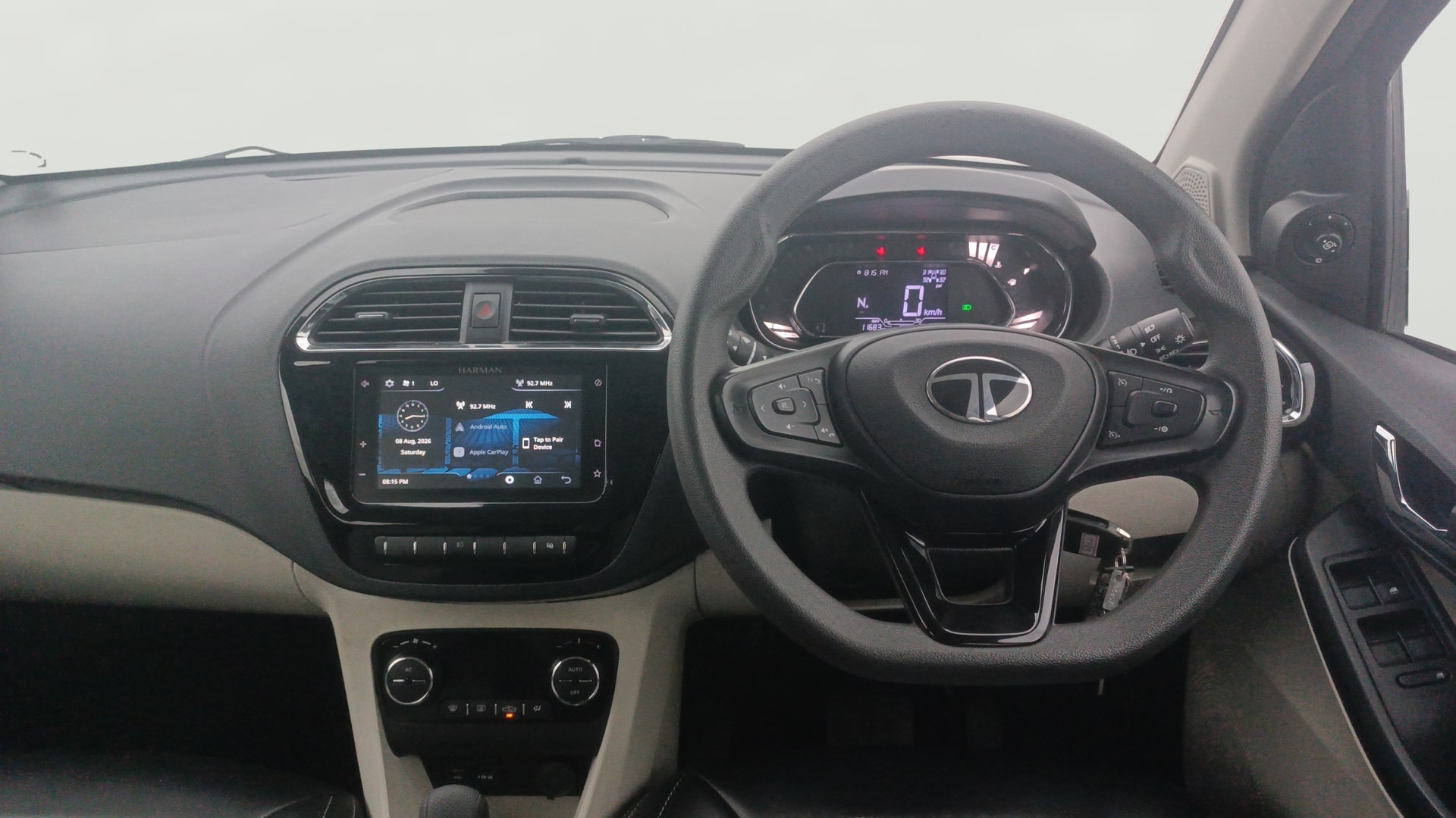 View 2024 Tata Tiago Revotorq XB Image 21 Used 2024 Tata Tiago Revotorq XB Image 21