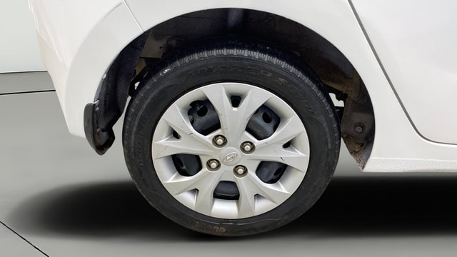 View Hyundai Grand i10 Image 23 Used Hyundai Grand i10 Image 23