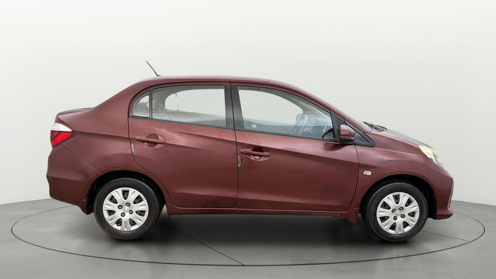 View 2017 Honda Amaze E MT Petrol BS IV Image 8 Used 2017 Honda Amaze E MT Petrol BS IV Image 8