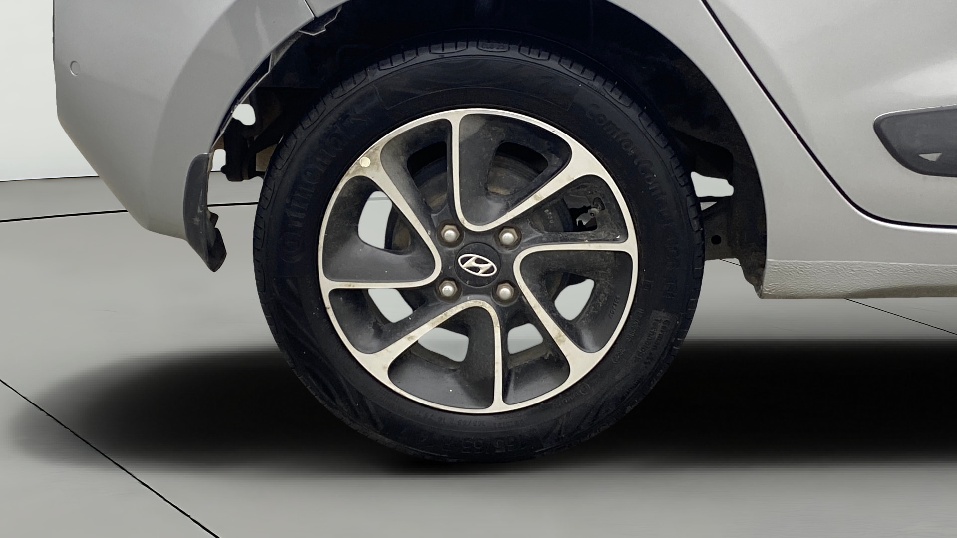 View 2019 Hyundai Grand i10 1.2 Sportz AT Petrol Image 24 Used 2019 Hyundai Grand i10 1.2 Sportz AT Petrol Image 24