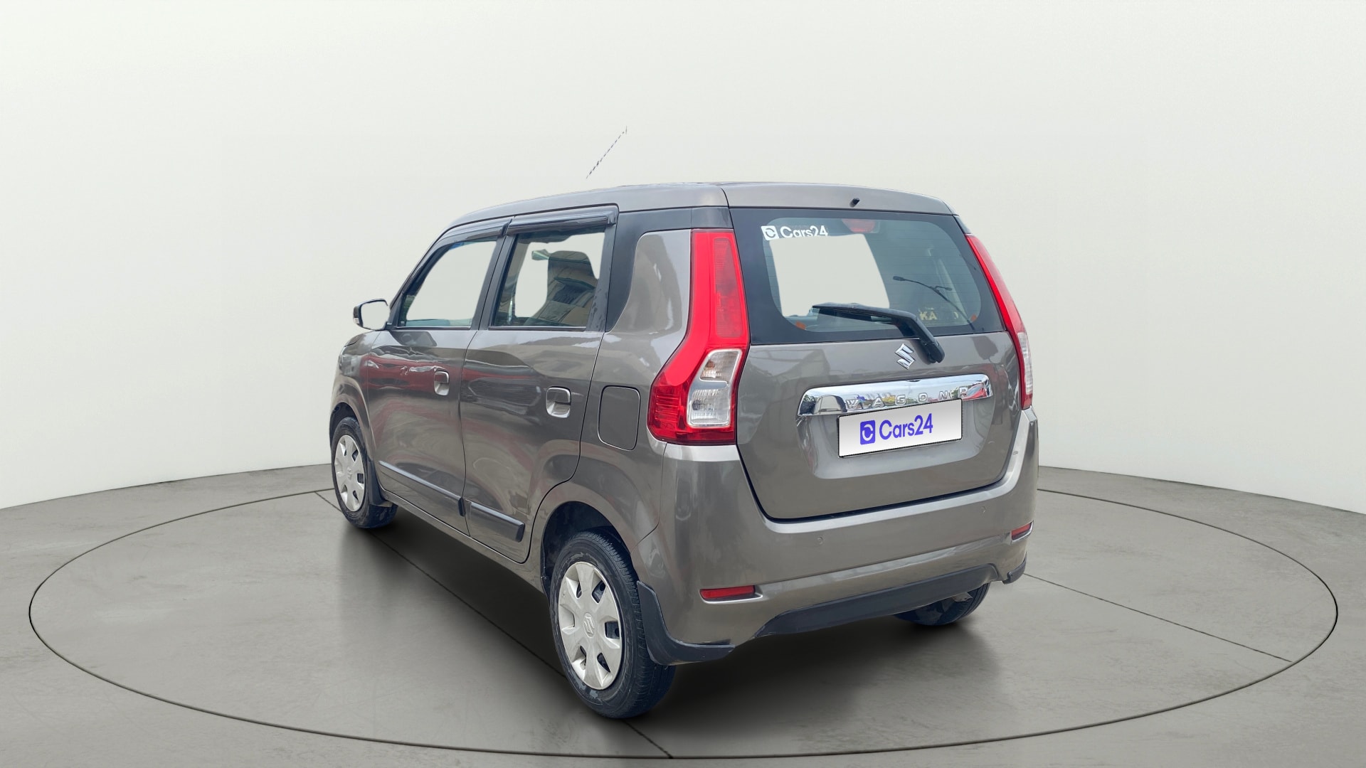 View 2020 Maruti Suzuki 1000 Base Variant Image 2 Used 2020 Maruti Suzuki 1000 Base Variant Image 2