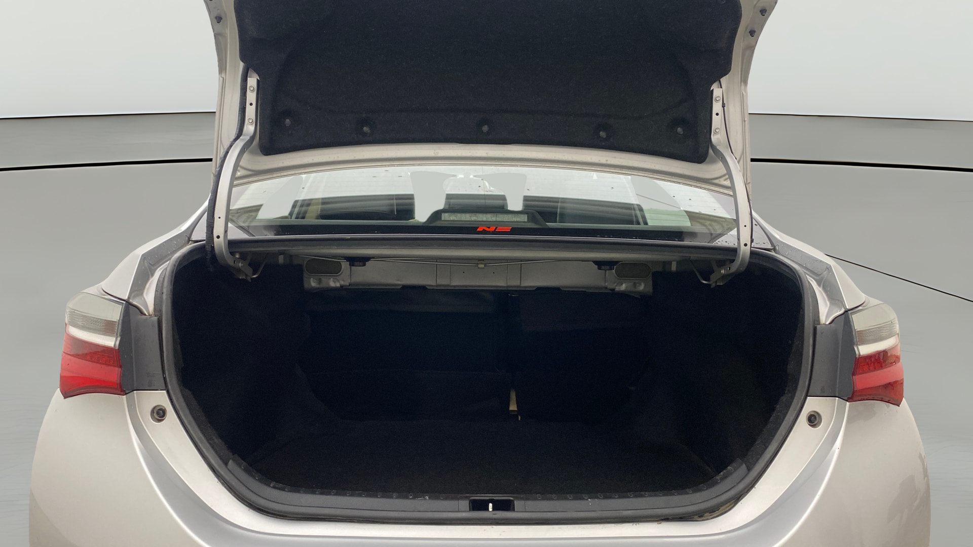 View 2018 Toyota Corolla Altis 1.8 G Image 37 Used 2018 Toyota Corolla Altis 1.8 G Image 37