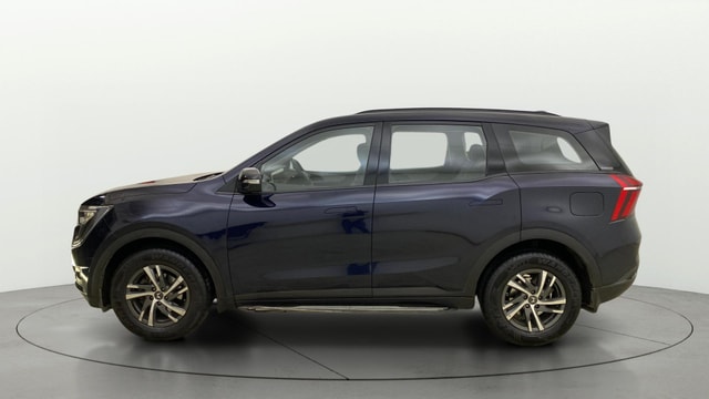 View Mahindra XUV700 Image 5 Used Mahindra XUV700 Image 5