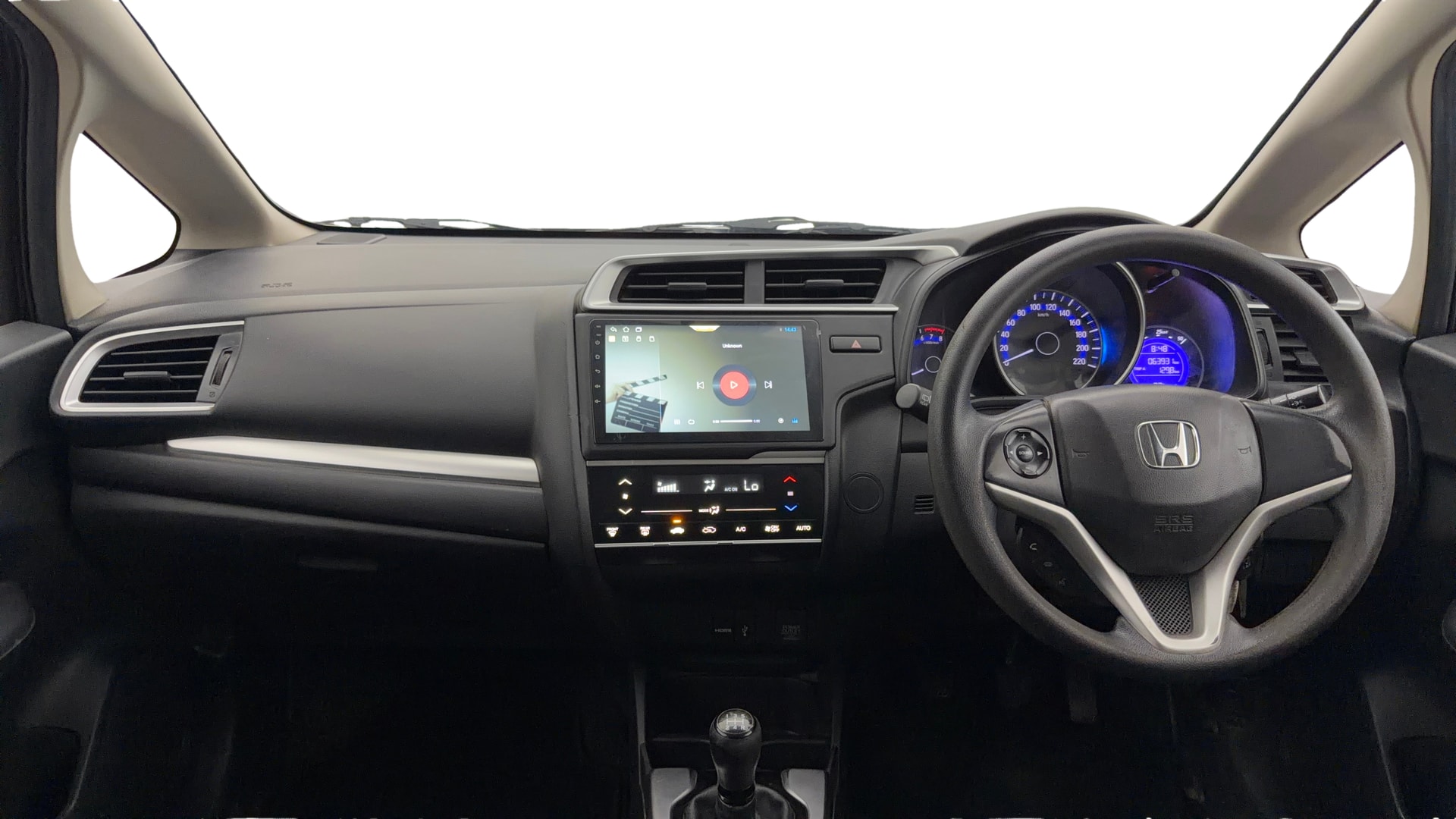 View 2018 Honda WR-V S MT Diesel Edge Edition Image 15 Used 2018 Honda WR-V S MT Diesel Edge Edition Image 15
