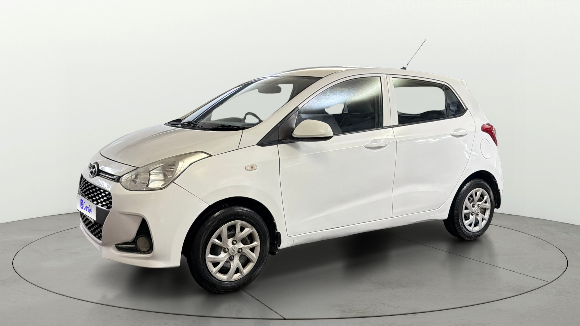 View 2017 Hyundai Grand i10 Magna 1.2 Kappa VTVT Image 35 Used 2017 Hyundai Grand i10 Magna 1.2 Kappa VTVT Image 35