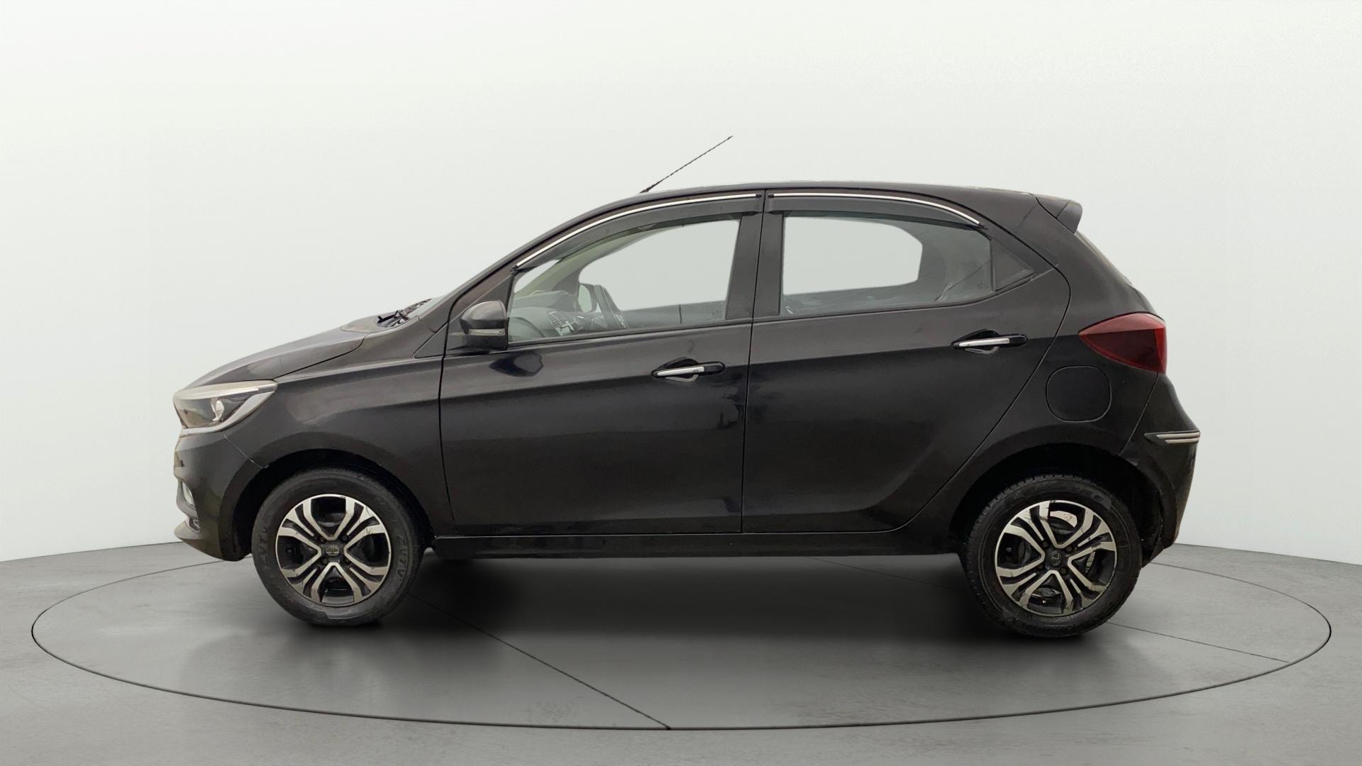 Used 2024 Tata Tiago Used 2024 Tata Tiago