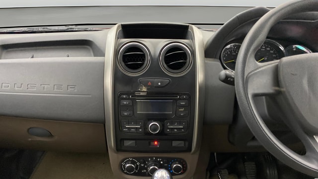 View Renault Duster Image 17 Used Renault Duster Image 17