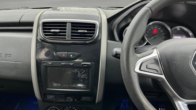 View Renault Duster Image 17 Used Renault Duster Image 17