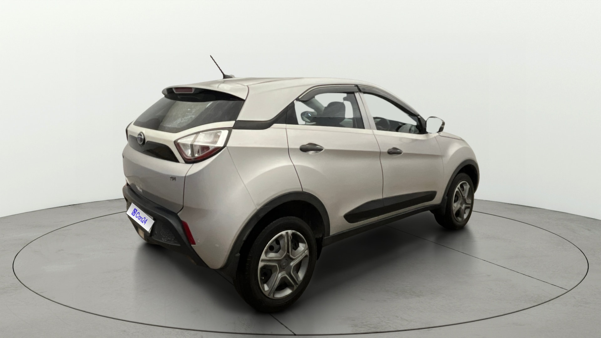 View 2017 Tata Nexon Revotron XM Image 41 Used 2017 Tata Nexon Revotron XM Image 41