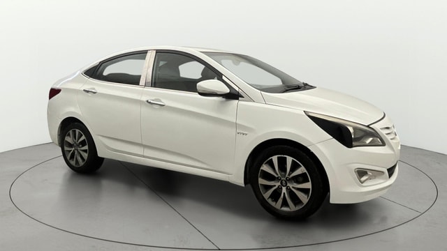 View Hyundai Fluidic Verna Image 37 Used Hyundai Fluidic Verna Image 37