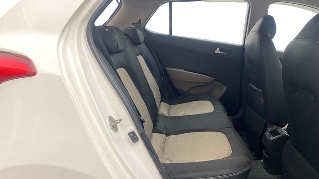 View Hyundai Grand i10 Image 29 Used Hyundai Grand i10 Image 29