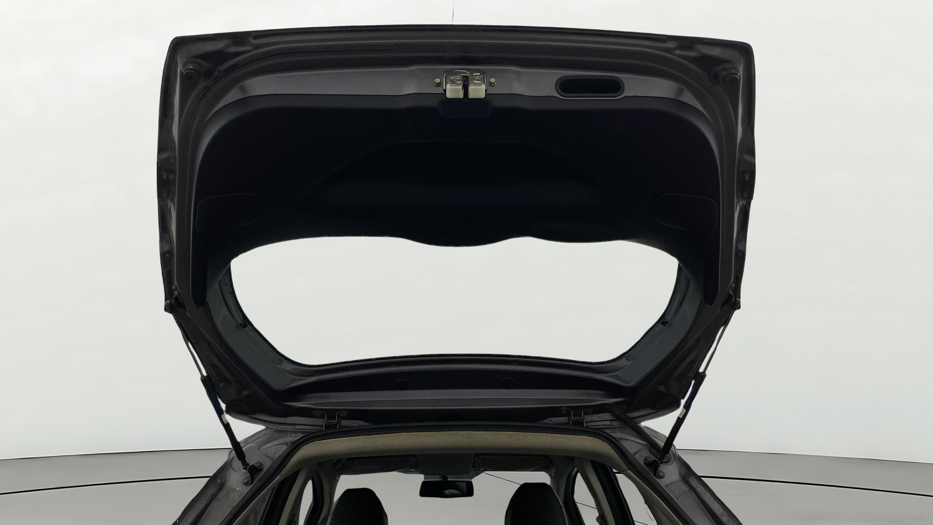 View 2019 Honda WR-V S MT Diesel Edge Edition Image 16 Used 2019 Honda WR-V S MT Diesel Edge Edition Image 16