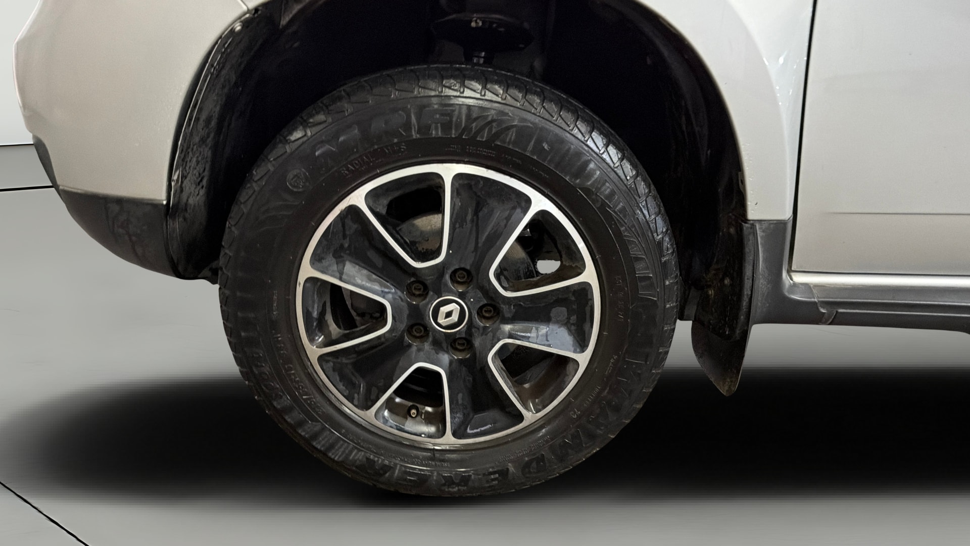 View 2019 Renault Duster Petrol RxS CVT Petrol Image 27 Used 2019 Renault Duster Petrol RxS CVT Petrol Image 27