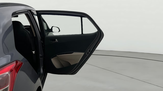 View Hyundai Grand i10 Image 5 Used Hyundai Grand i10 Image 5
