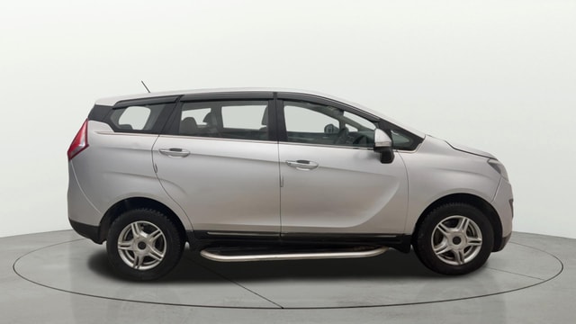 View Mahindra Marazzo Image 8 Used Mahindra Marazzo Image 8