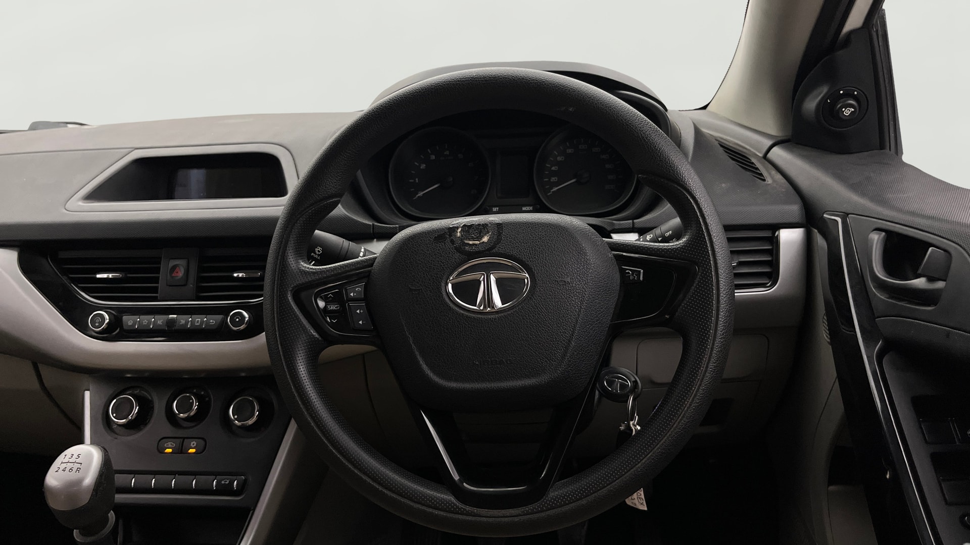 View 2019 Tata Nexon Revotron XM Image 20 Used 2019 Tata Nexon Revotron XM Image 20