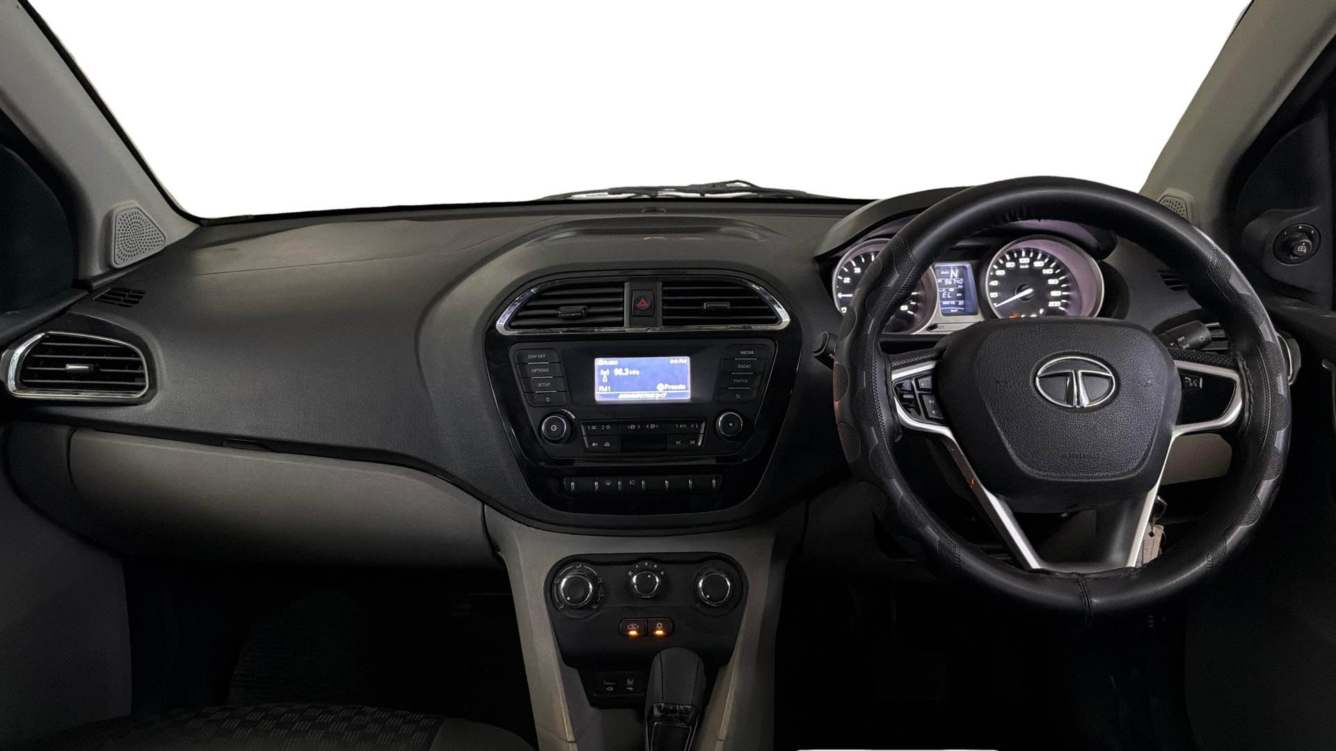 View 2017 Tata Tiago Revotorq XB Image 30 Used 2017 Tata Tiago Revotorq XB Image 30