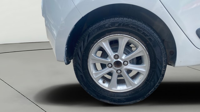View Hyundai Grand i10 Image 32 Used Hyundai Grand i10 Image 32