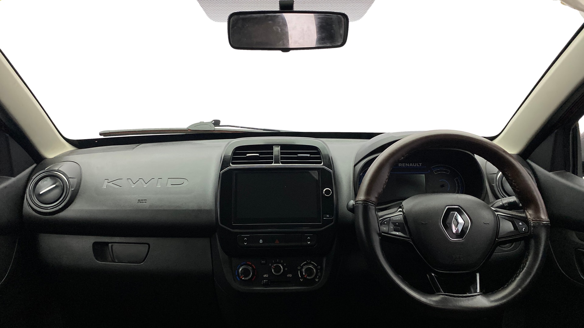 View 2024 Renault Kwid RXT 1.0 Image 15 Used 2024 Renault Kwid RXT 1.0 Image 15