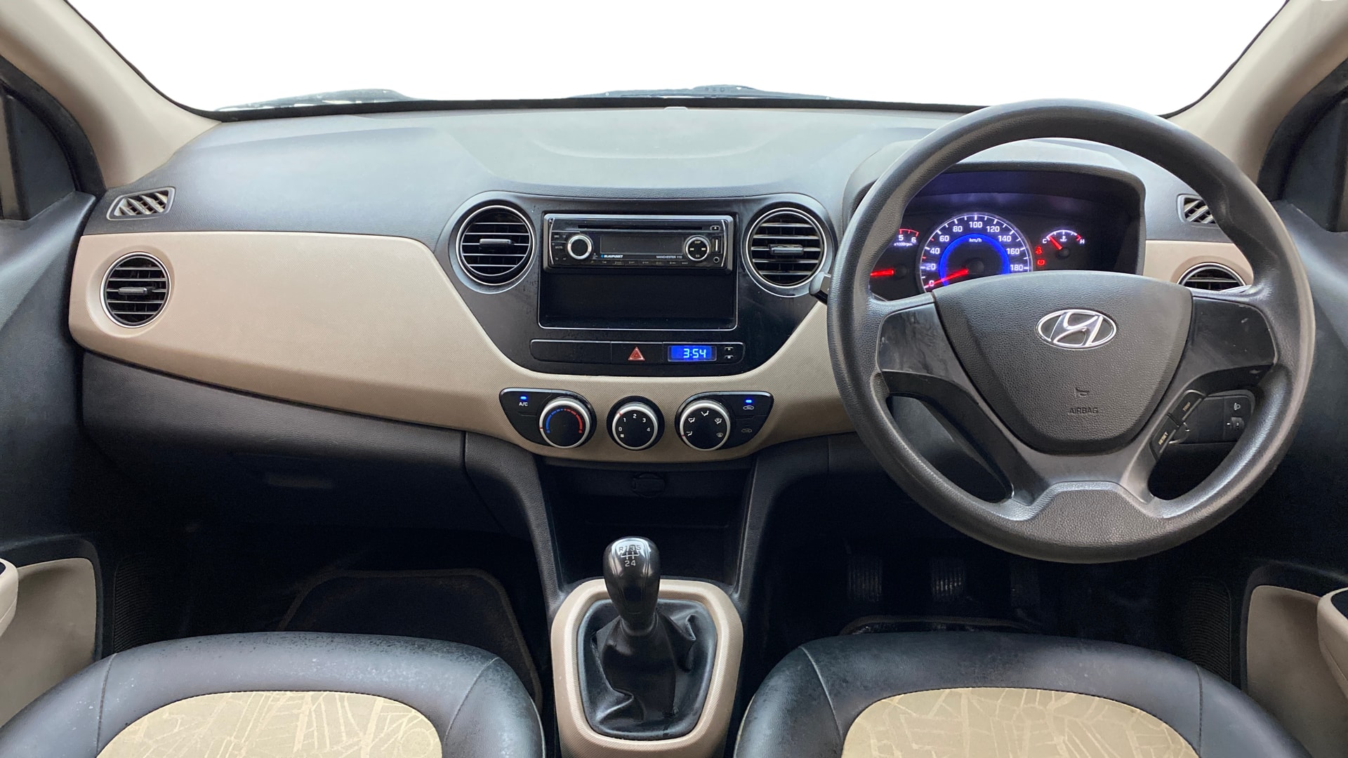 View 2016 Hyundai Grand i10 1.1 Magna Diesel Image 15 Used 2016 Hyundai Grand i10 1.1 Magna Diesel Image 15