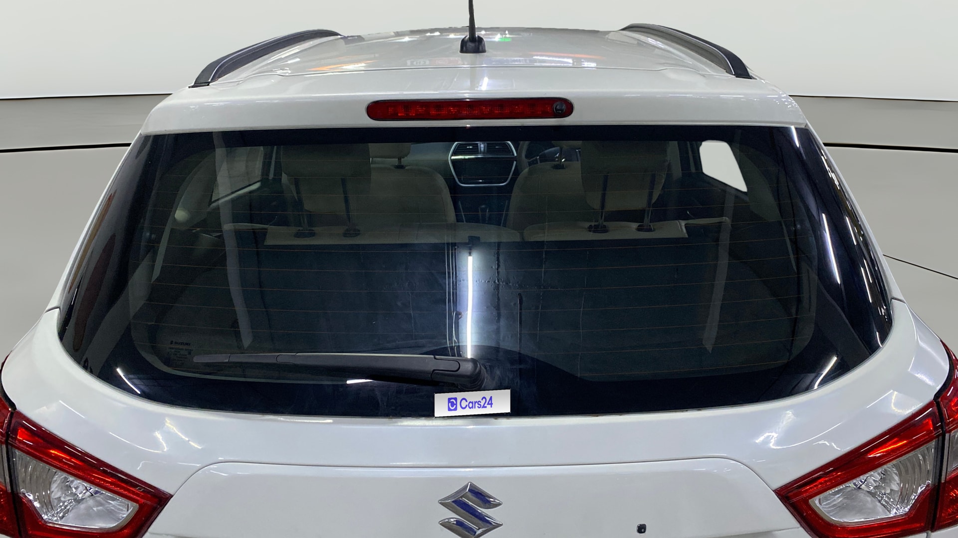 View 2021 Maruti Suzuki 1000 Base Variant Image 3 Used 2021 Maruti Suzuki 1000 Base Variant Image 3
