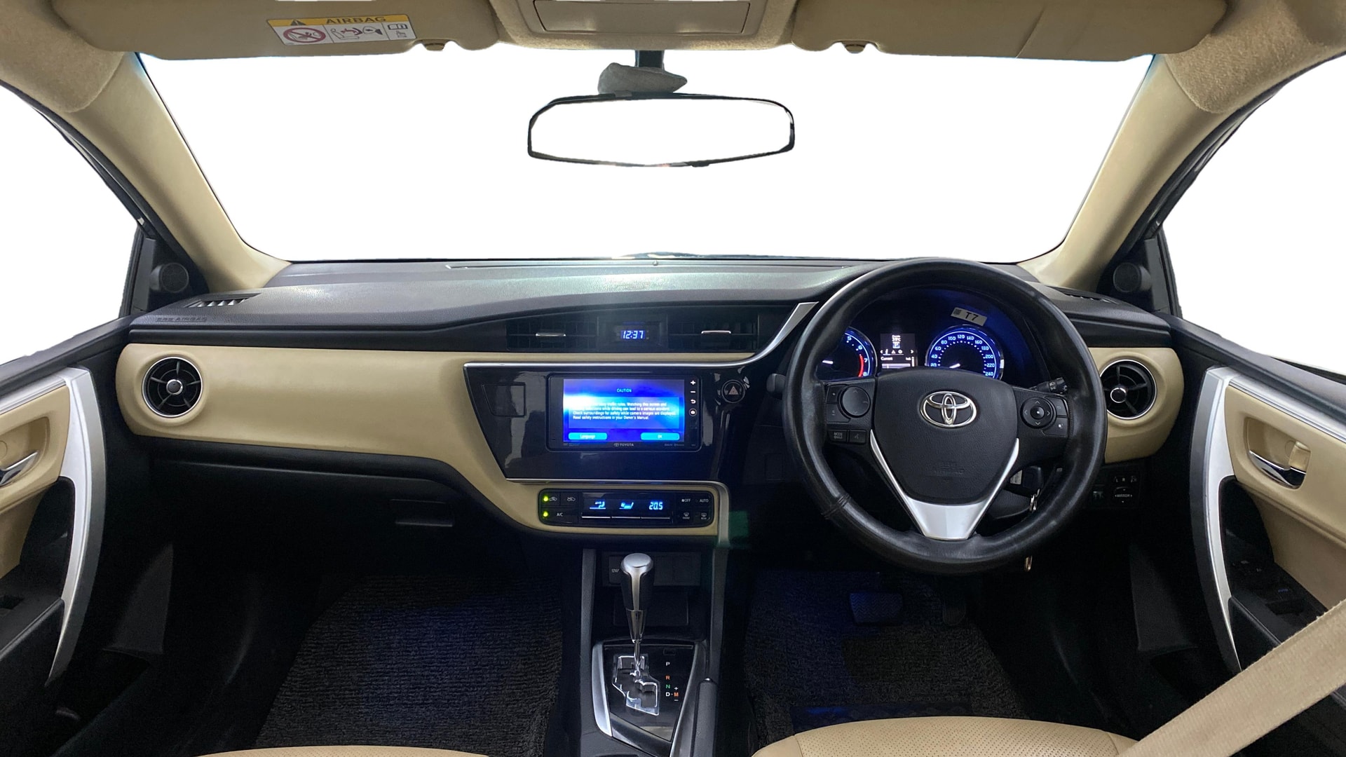 View 2018 Toyota Corolla Altis 1.8 G CVT Image 15 Used 2018 Toyota Corolla Altis 1.8 G CVT Image 15