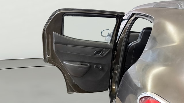 View Renault Kwid Image 22 Used Renault Kwid Image 22