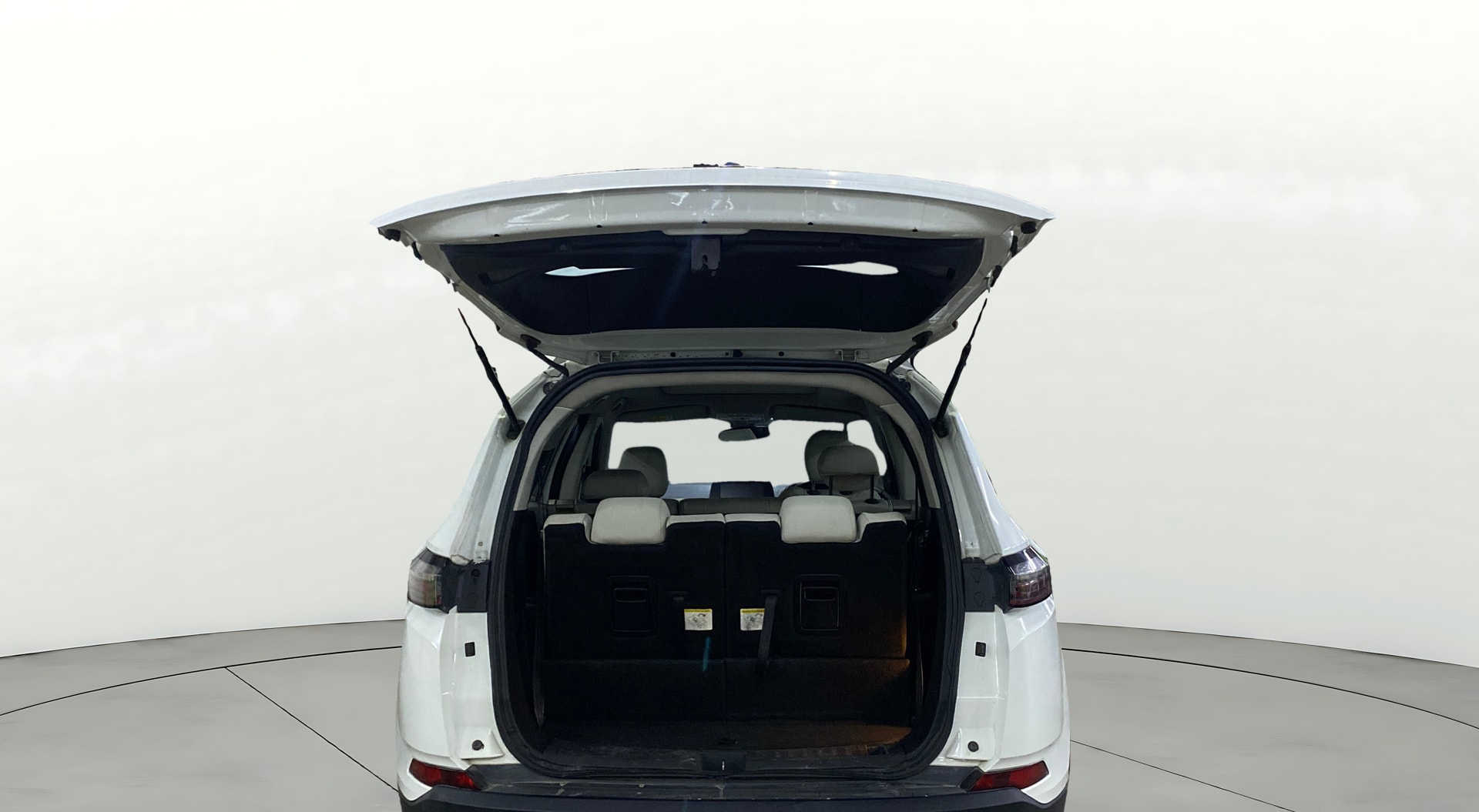 View 2023 Tata Safari XZA Plus Image 33 Used 2023 Tata Safari XZA Plus Image 33