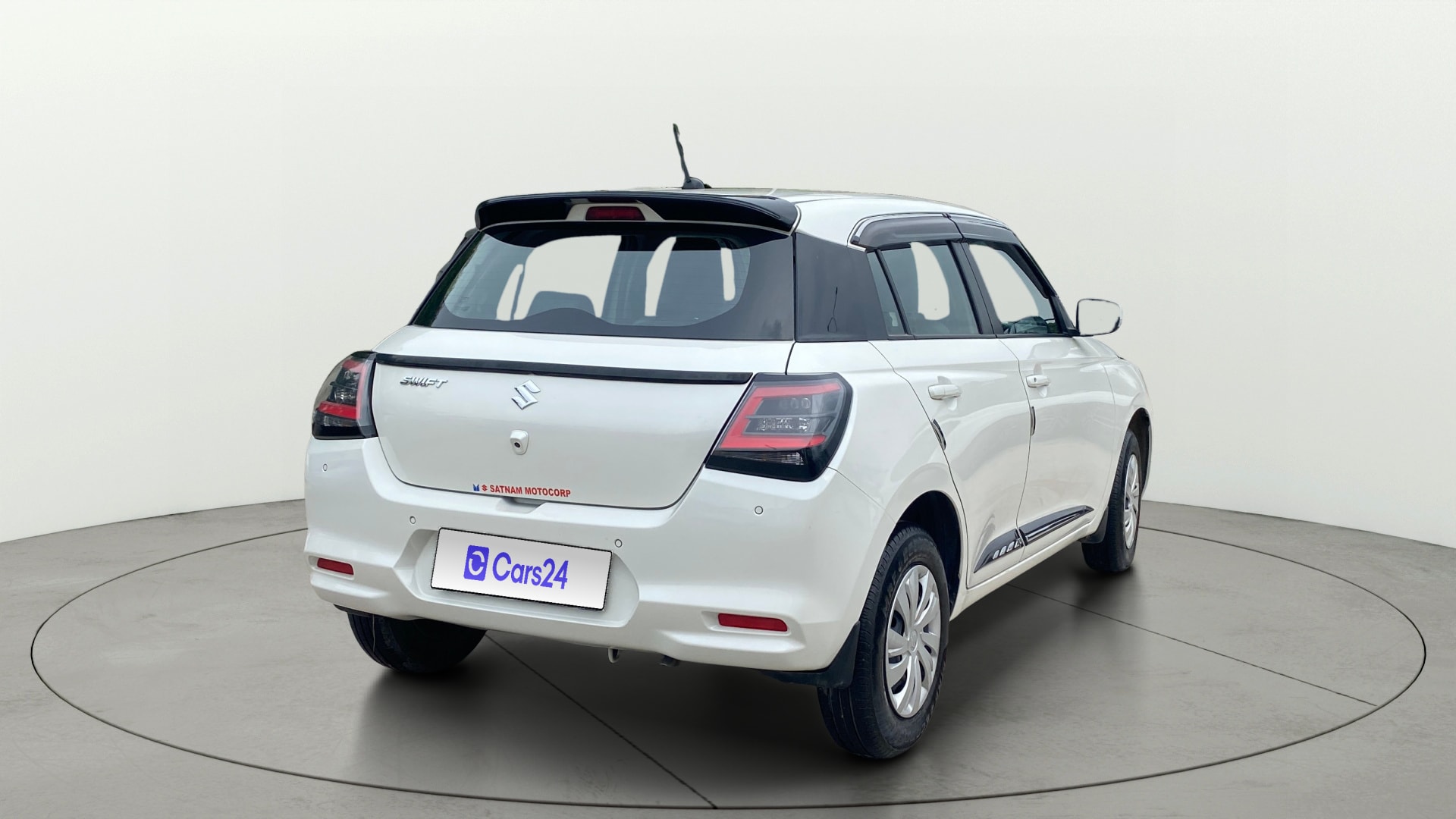 View 2024 Maruti Suzuki 1000 Base Variant Image 42 Used 2024 Maruti Suzuki 1000 Base Variant Image 42