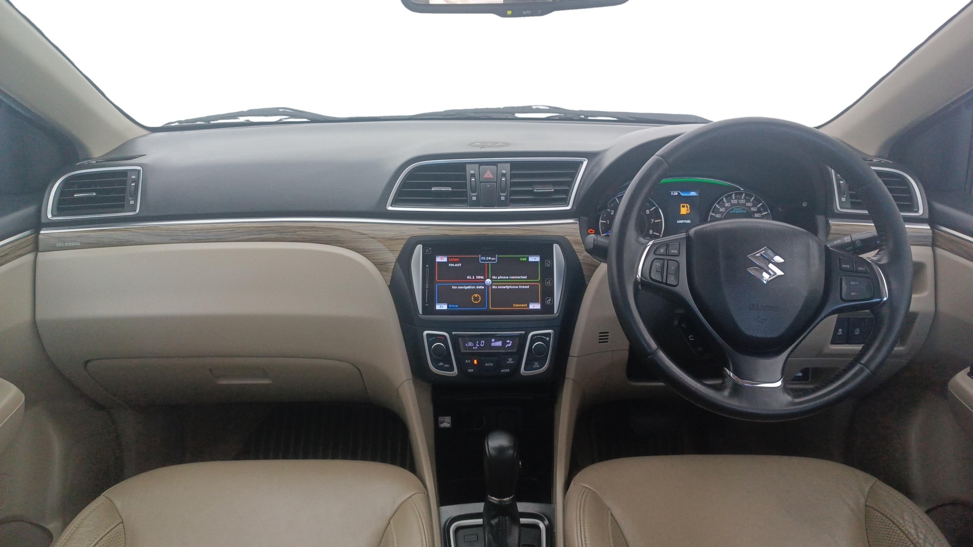 View 2019 Maruti Suzuki 1000 Base Variant Image 30 Used 2019 Maruti Suzuki 1000 Base Variant Image 30