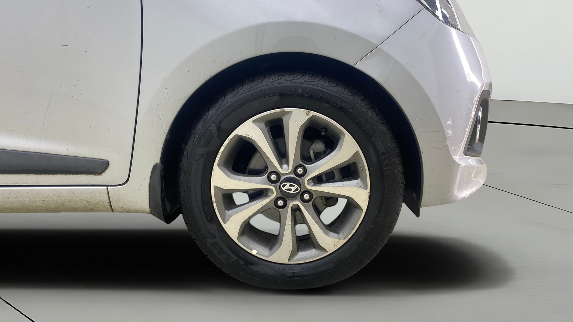 View 2015 Hyundai Xcent S AT (O) Petrol Image 41 Used 2015 Hyundai Xcent S AT (O) Petrol Image 41