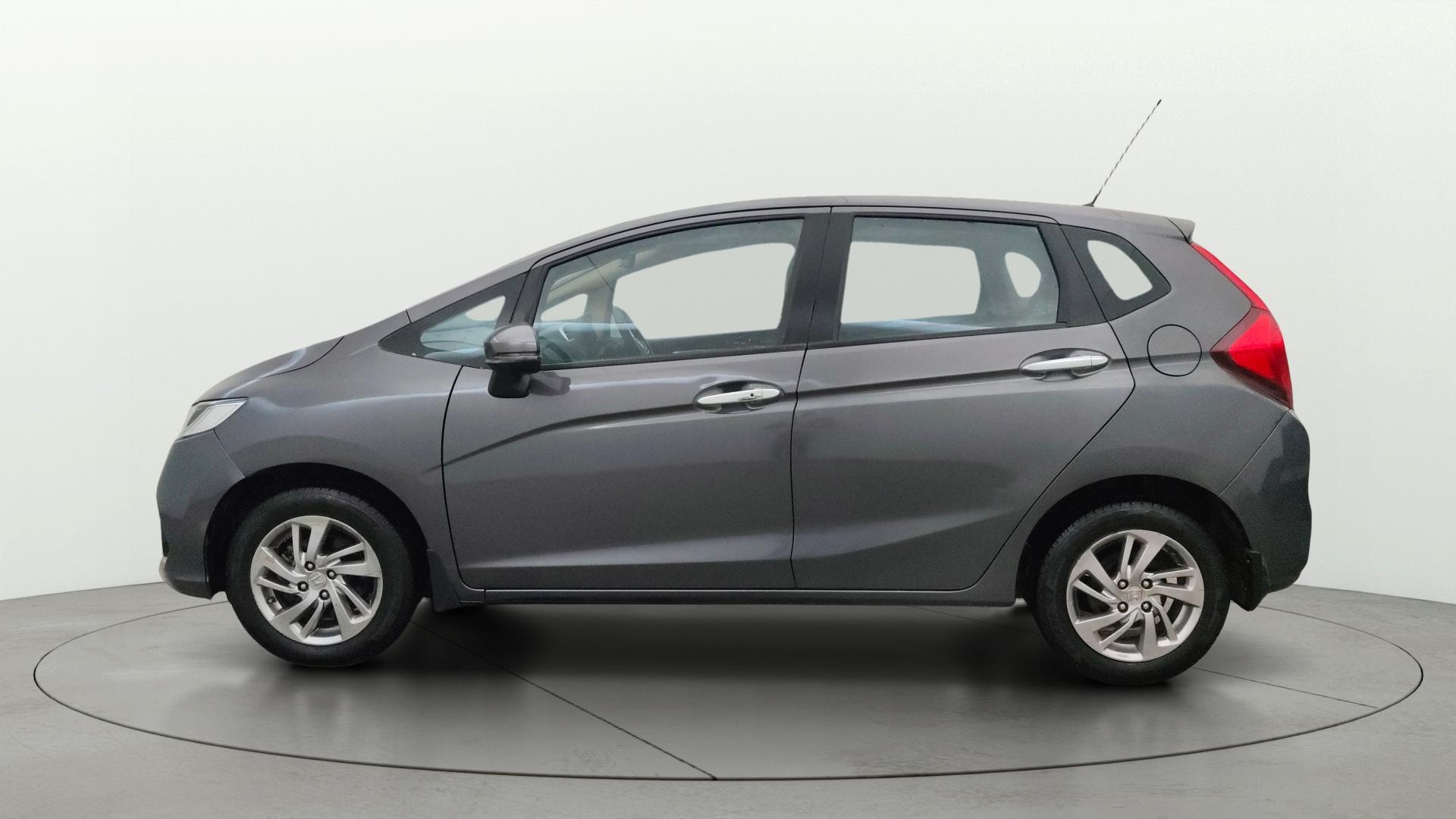 View 2021 Honda Jazz E MT Diesel Image 6 Used 2021 Honda Jazz E MT Diesel Image 6