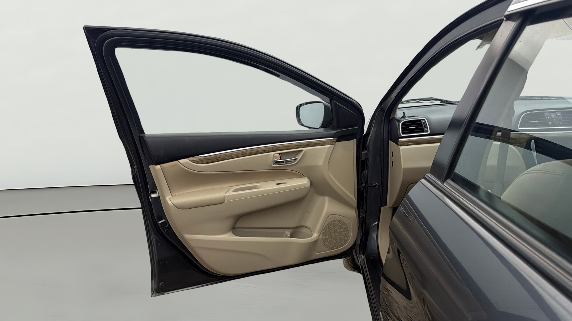 View 2023 Maruti Suzuki 1000 Base Variant Image 32 Used 2023 Maruti Suzuki 1000 Base Variant Image 32