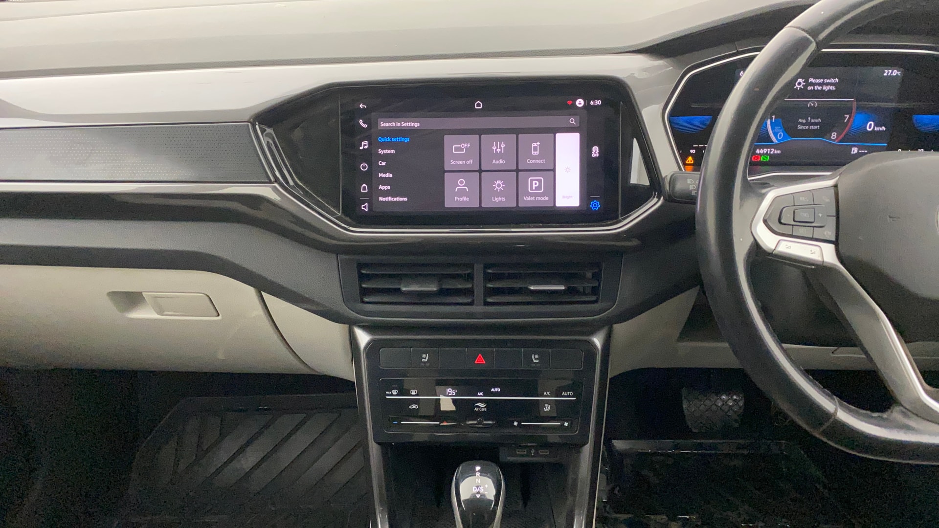 Used 2022 Volkswagen Taigun Used 2022 Volkswagen Taigun