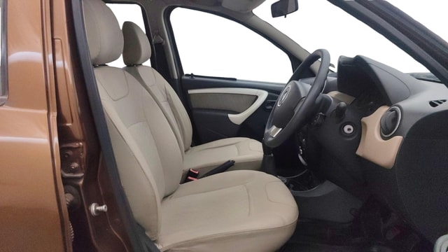 View Renault Duster Image 26 Used Renault Duster Image 26