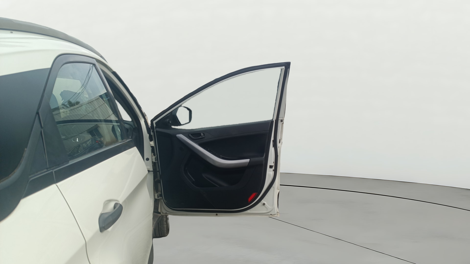 View 2023 Tata Nexon Revotron XM Image 43 Used 2023 Tata Nexon Revotron XM Image 43