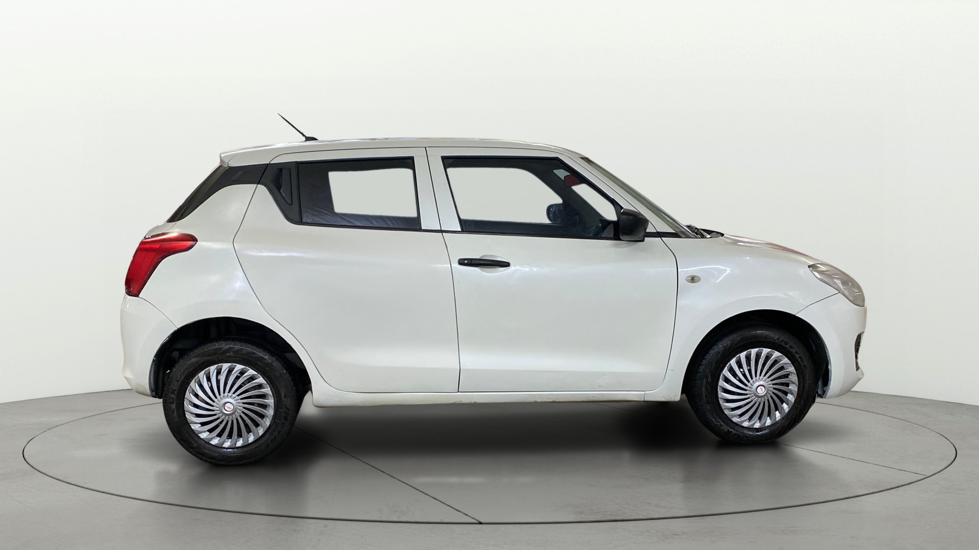 Used 2022 Maruti Suzuki 1000 Used 2022 Maruti Suzuki 1000