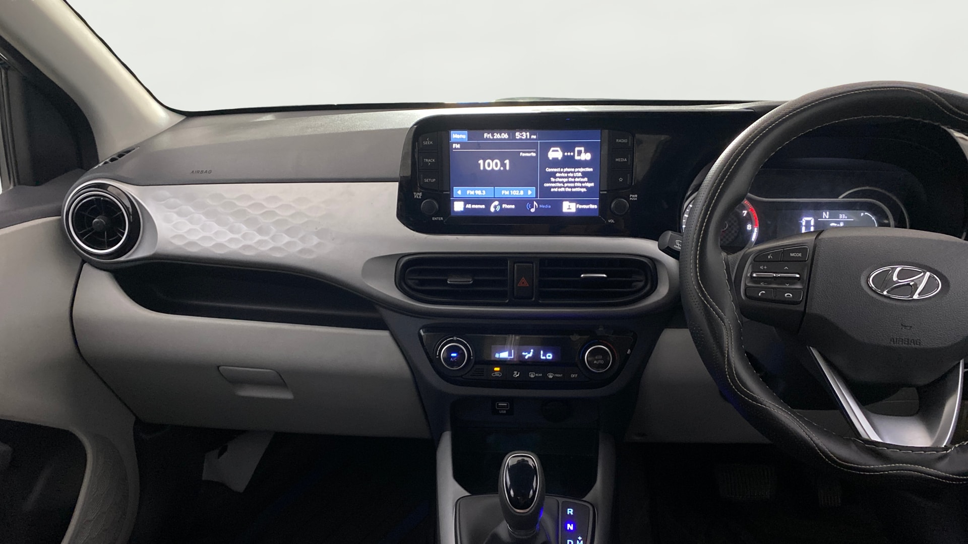 View 2022 Hyundai Grand i10 Nios Sportz Petrol AMT Image 17 Used 2022 Hyundai Grand i10 Nios Sportz Petrol AMT Image 17