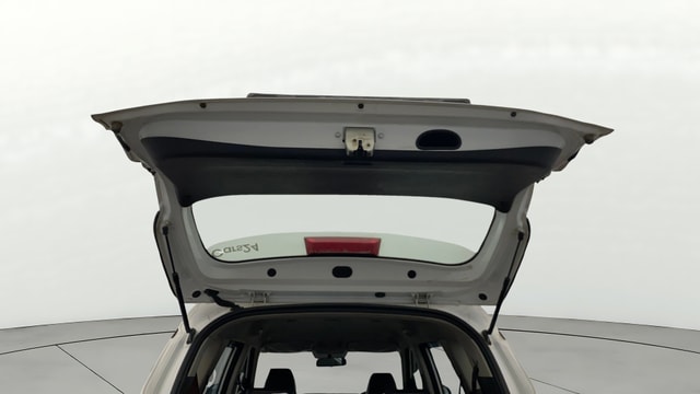 View Kia Carens Image 31 Used Kia Carens Image 31